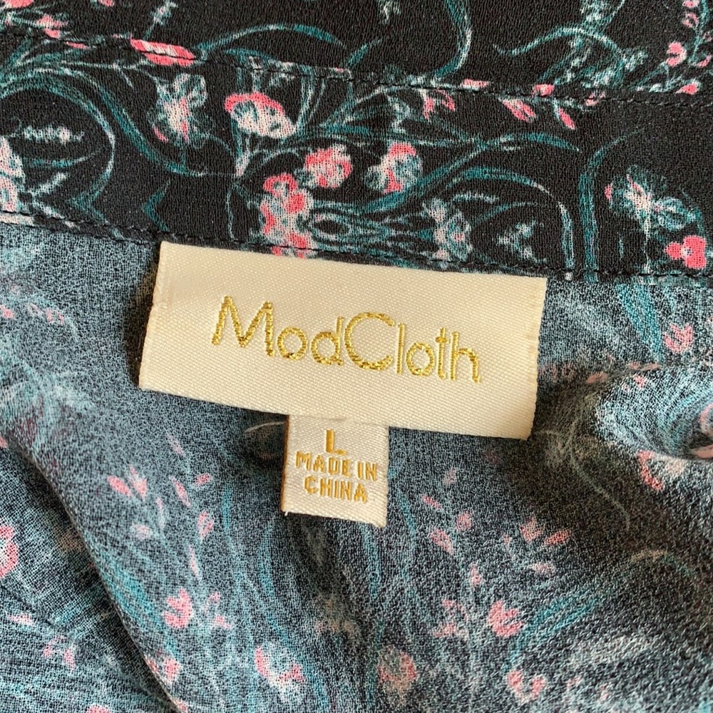 Modcloth Button Up & Cami - Picture 9 of 9